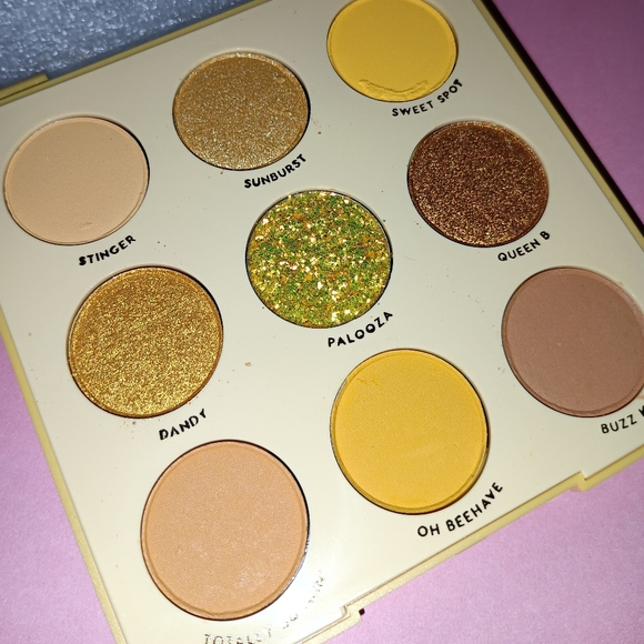 Brand new Colourpop Uh Huh Honey palette - Picture 5 of 6